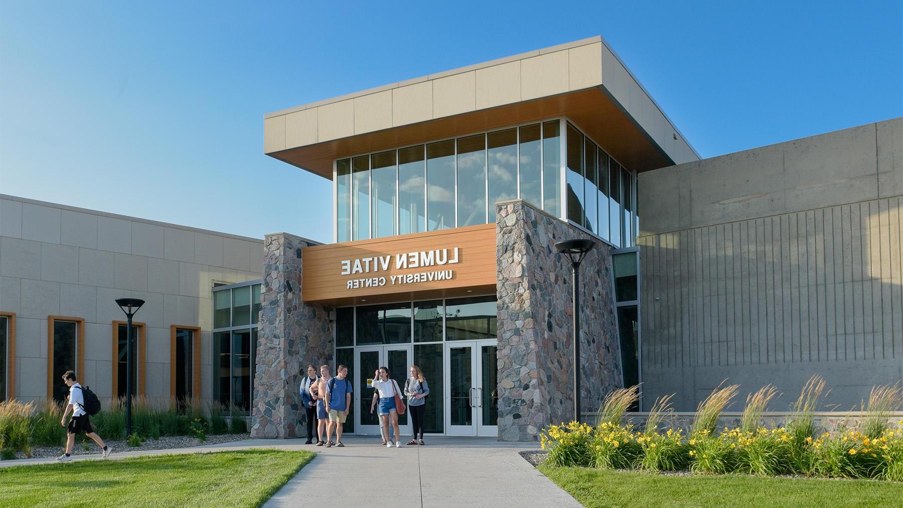 Students outside the Lumen Vitae Center.